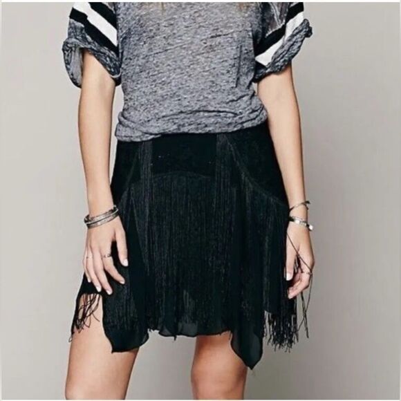 Free People black lace and fringe flapper roaring 1920s swing skirt 4. NWT - Picture 2 of 11
